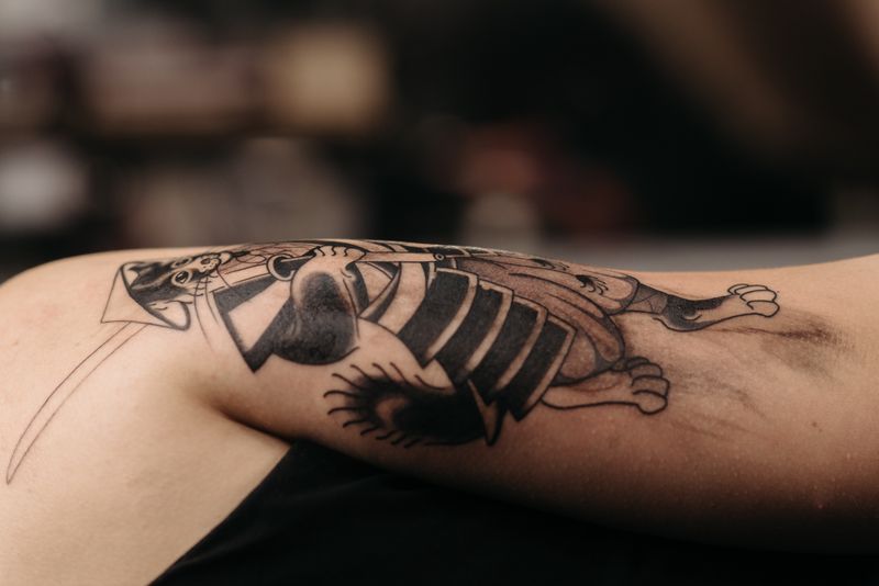 Ejemplo de referencia visual de tatuaje realista